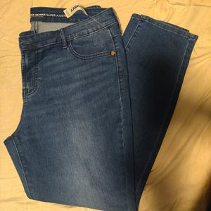 Old Navy Super Skinny Mid-RiseJean
